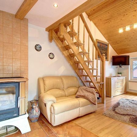 Kotedzas Nidoje Apartment Luaran gambar
