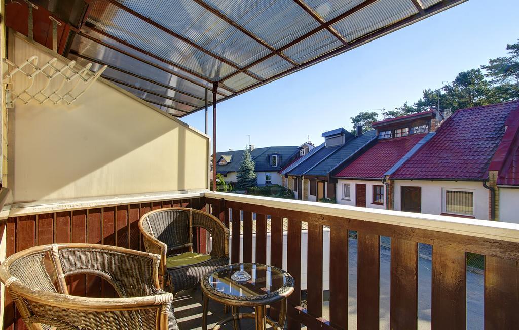 Kotedzas Nidoje Apartment Luaran gambar