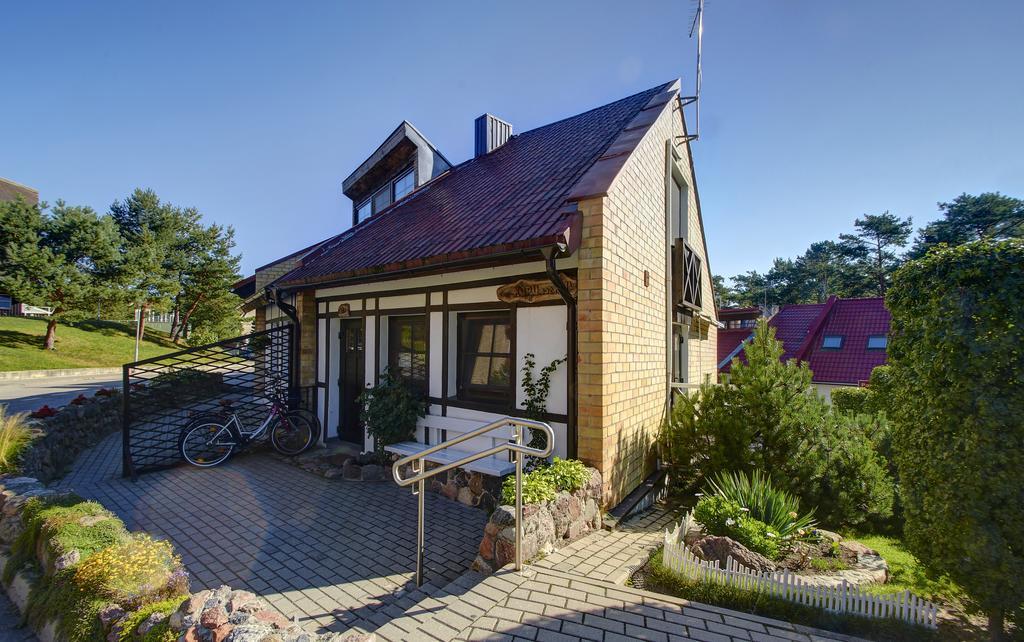 Kotedzas Nidoje Apartment Luaran gambar
