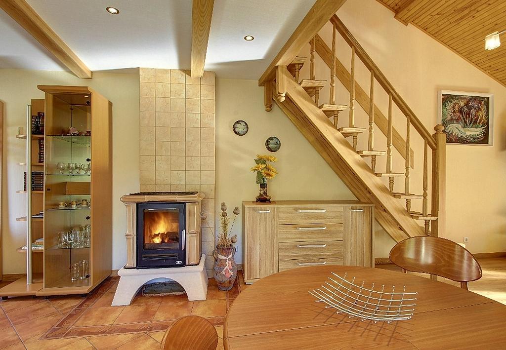 Kotedzas Nidoje Apartment Luaran gambar